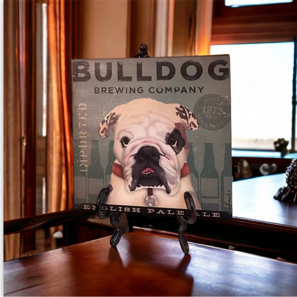 Adorable Canvas Art featuring a English Bulldog - Picture 6 of 12